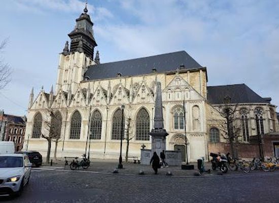 belgium/aalst/landmark/church-of-our-lady-of-the-chapel