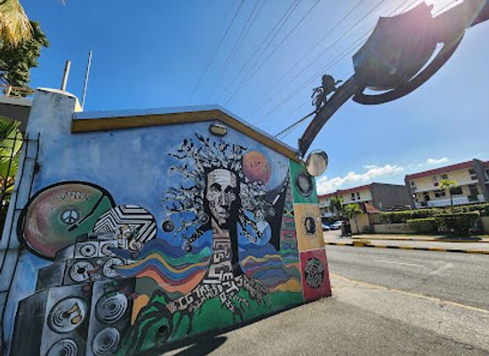 jamaica/kingston/landmark/bob-marley-museum