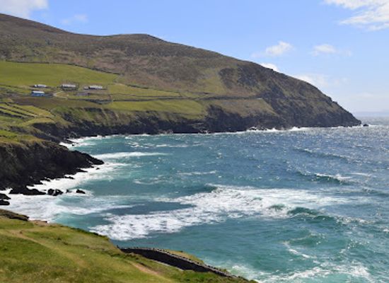 ireland/slea-head-drive/landmark/atlantic-road-slea-head-tours-dingle