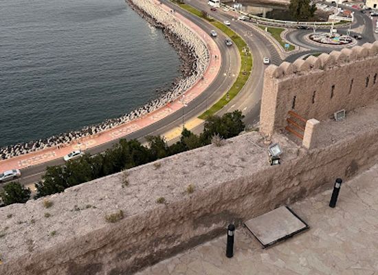 oman/muscat/muttrah/landmark/old-watch-tower