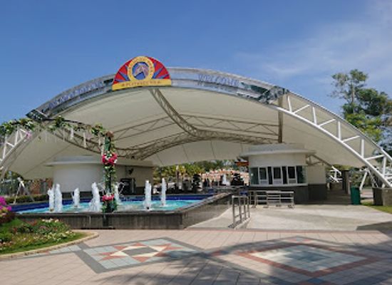 brunei/jerudong-park-playground/landmark/jerudong-park-playground-main-entrance