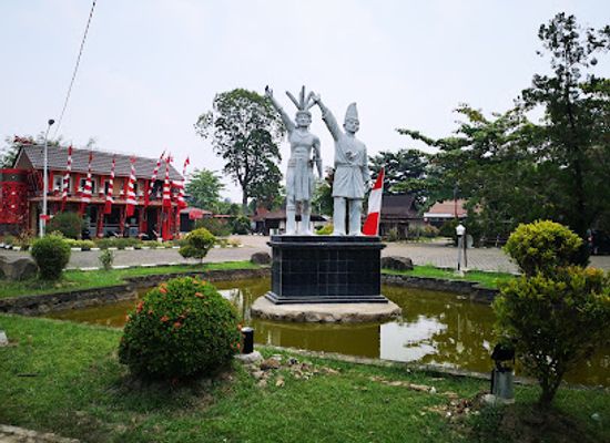 indonesia/central-kalimantan/landmark/museum-negeri-kalimantan-barat
