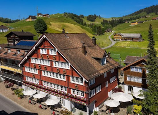 switzerland/appenzell/landmark/appenzeller-huus-huus-baren