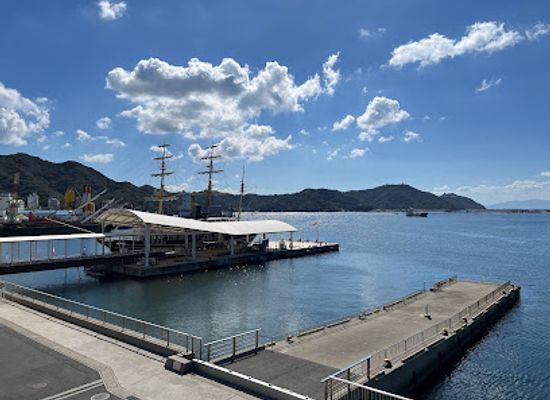 japan/awaji/landmark/whirlpools-cruise