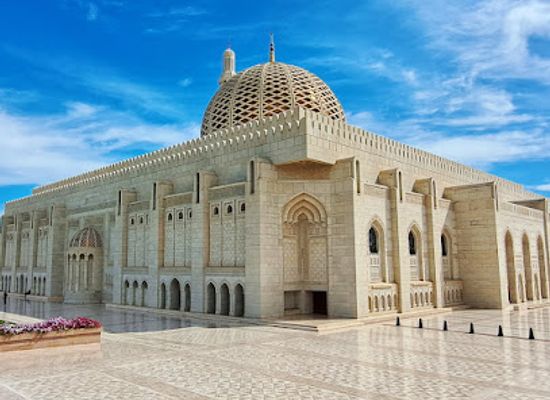 oman/muscat/landmark/sultan-qaboos-grand-mosque