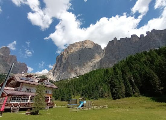 italy/val-di-fassa/landmark/azienda-per-il-turismo-della-val-di-fassa