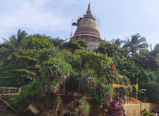 sri-lanka/matara/landmark/parevidoowa-temple