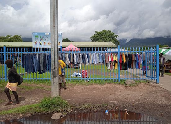papua-new-guinea/arawa/landmark/arawa-town-vegetable-market