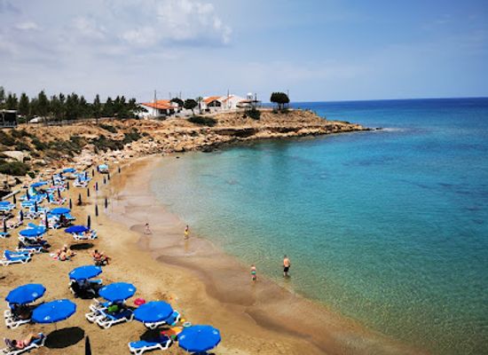 cyprus/kokkinochoria-red-soil-villages/landmark/kapparis-m-m-a-d-beach