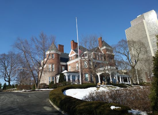 new-york/capital-district/landmark/new-york-state-executive-mansion