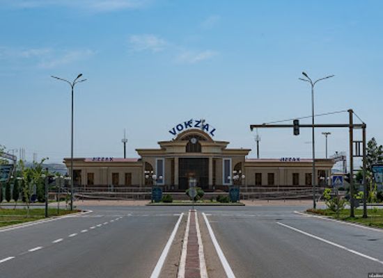 uzbekistan/jizzakh-region/landmark/jizzakh