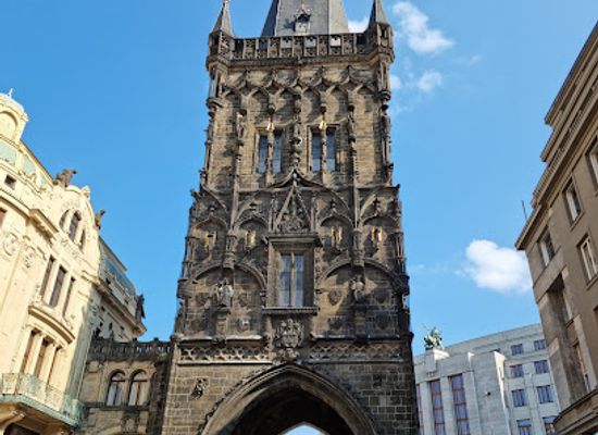 czechia/prague/stare-mesto/landmark/prasna-brana