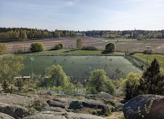 finland/espoo/leppavaara/landmark/kaivoskallio