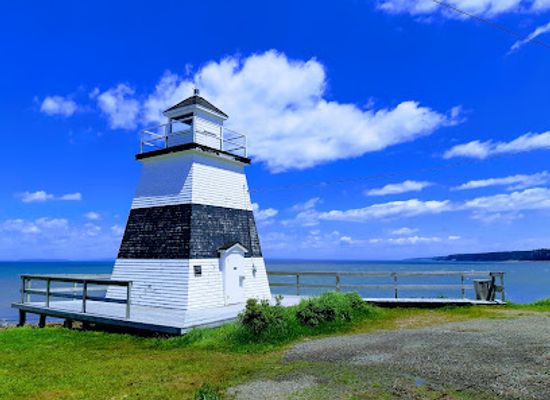 canada/maritimes/landmark/margaretsville-lighthouse