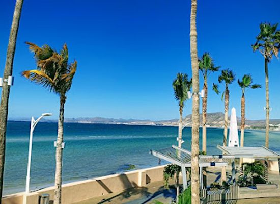mexico/baja-california-peninsula/landmark/kiosco-del-malecon