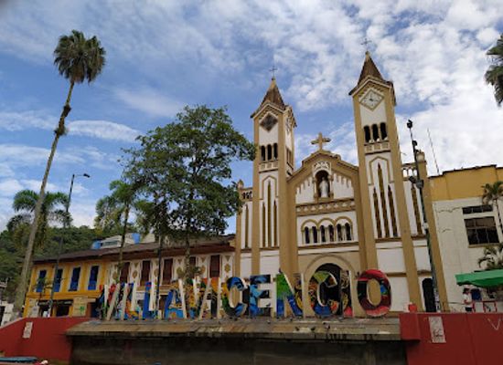 colombia/villavicencio/landmark/plaza-los-libertadores