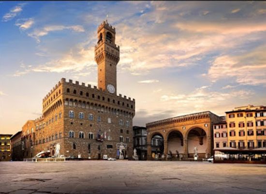 italy/tuscany/landmark/piazza-della-signoria