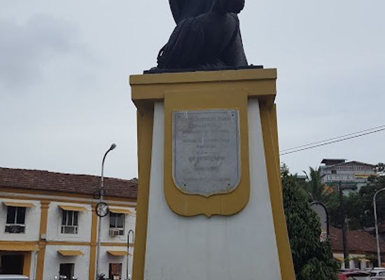 india/goa/panaji/landmark/statue-of-abbe-faria
