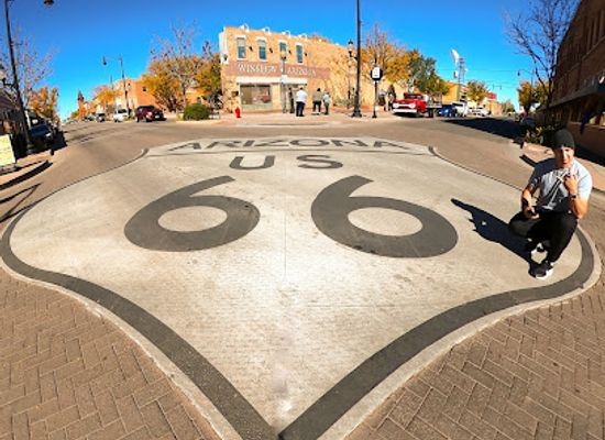 arizona/winslow/landmark/route-66-plaza