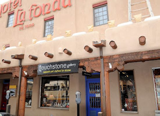 new-mexico/taos/landmark/touchstone-gallery-gemstones-fossils-contemporary-jewelry