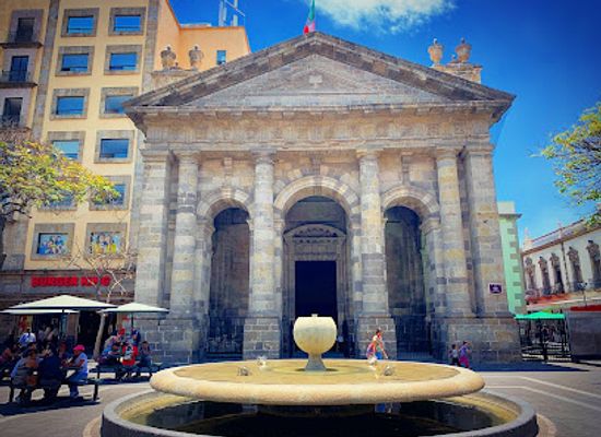 mexico/guadalajara/landmark/biblioteca-iberoamericana-octavio-paz
