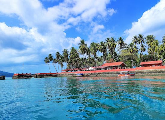 india/andaman-and-nicobar-islands/landmark/rose-island