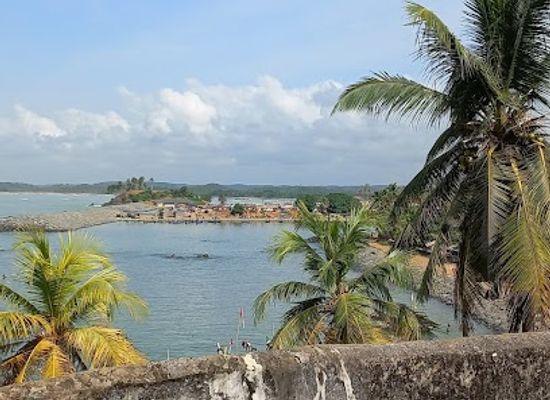 ghana/axim/landmark/fort-anthonio