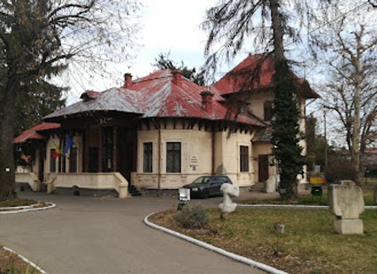 romania/dambovita/landmark/muzeul-scriitorilor-damboviteni