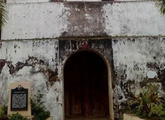 philippines/caraga/landmark/san-salvador-del-mundo-church