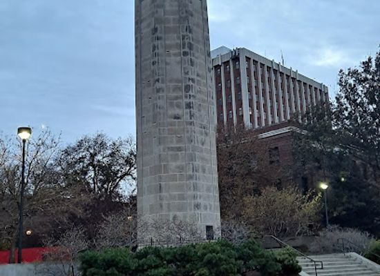 nebraska/lincoln/downtown-lincoln/landmark/mueller-tower