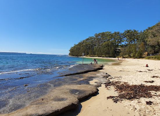 australia/jervis-bay/landmark/huskisson-wharf