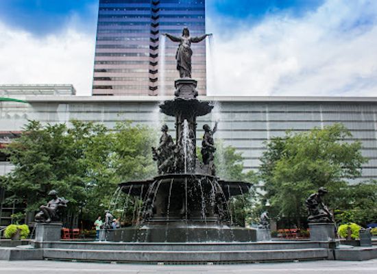 ohio/cincinnati/landmark/fountain-square