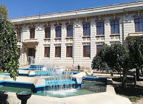 romania/constanta/landmark/the-art-museum-of-constanta