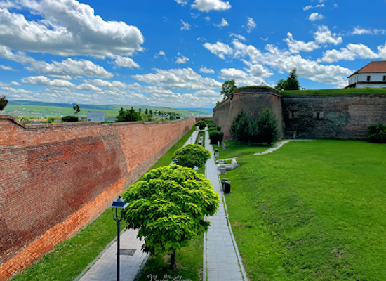 romania/alba/landmark/bastion-of-the-transylvanian-saxons
