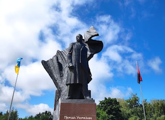 ukraine/ternopil/landmark/taras-shevchenko-park