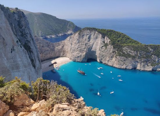 greece/zakynthos/landmark/banana-beach