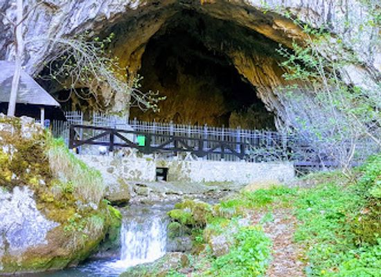 serbia/pcinja/landmark/stopic-cave