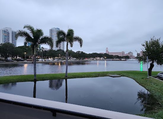 florida/tampa-bay-area/landmark/st-petersburg-museum-of-history