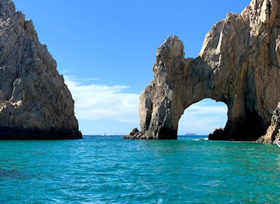 mexico/cabo-san-lucas/landmark/la-isla-tour