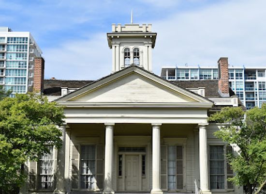 illinois/chicagoland/landmark/clarke-ford-house