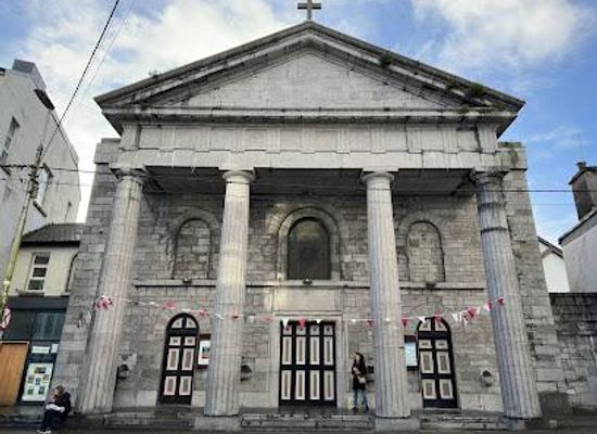 ireland/county-galway/landmark/franciscan-abbey-catholic-church
