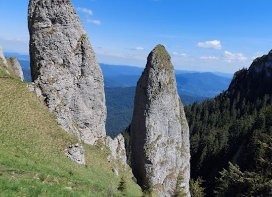 romania/ceahlau-national-park/landmark/claile-lui-miron