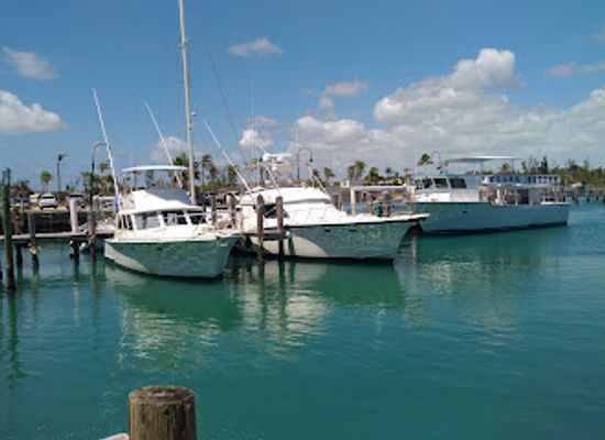 the-bahamas/rum-cay/landmark/port-lucaya-marketplace