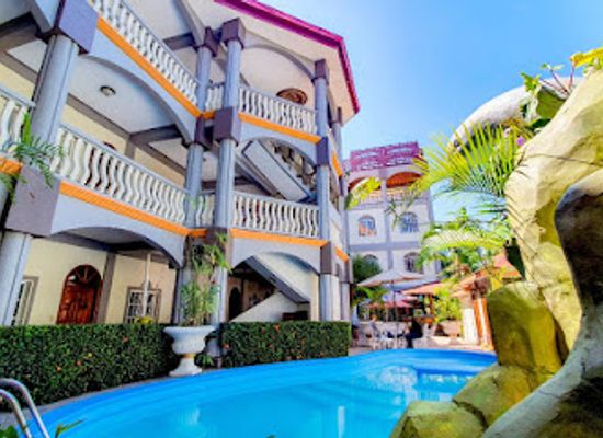 honduras/la-ceiba/landmark/hotel-versalles