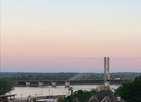 missouri/cape-girardeau/landmark/top-of-the-marq