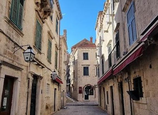 croatia/dubrovnik/landmark/siroka-ul