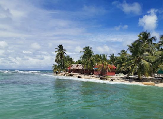 panama/guna-yala/landmark/isla-diablo-niadup