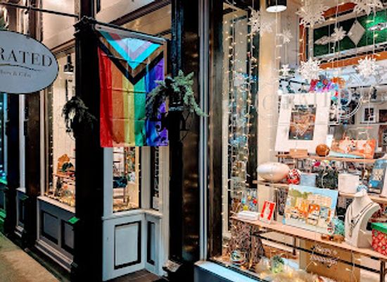 arkansas/eureka-springs/landmark/curated-gallery-and-gifts