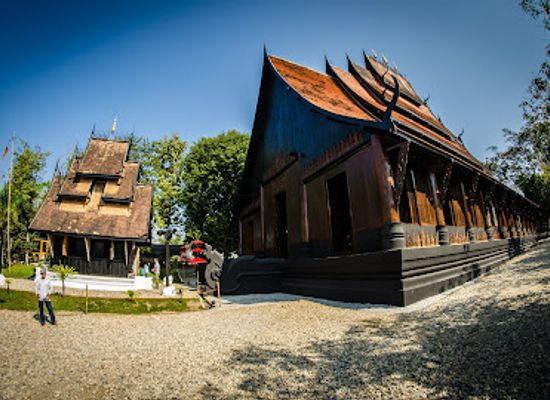 thailand/chiang-rai/landmark/baan-dam-museum