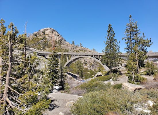 california/northern-california/landmark/historic-summit-tunnel